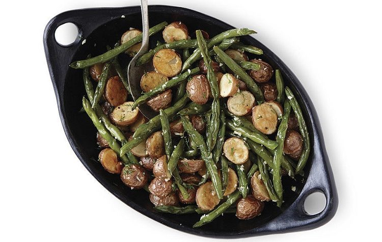 Batatas Assadas e Feijao Verde com Limao