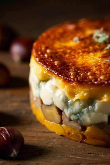 Gratinado de Abóbora com Creme de Gorgonzola e Castanhas
